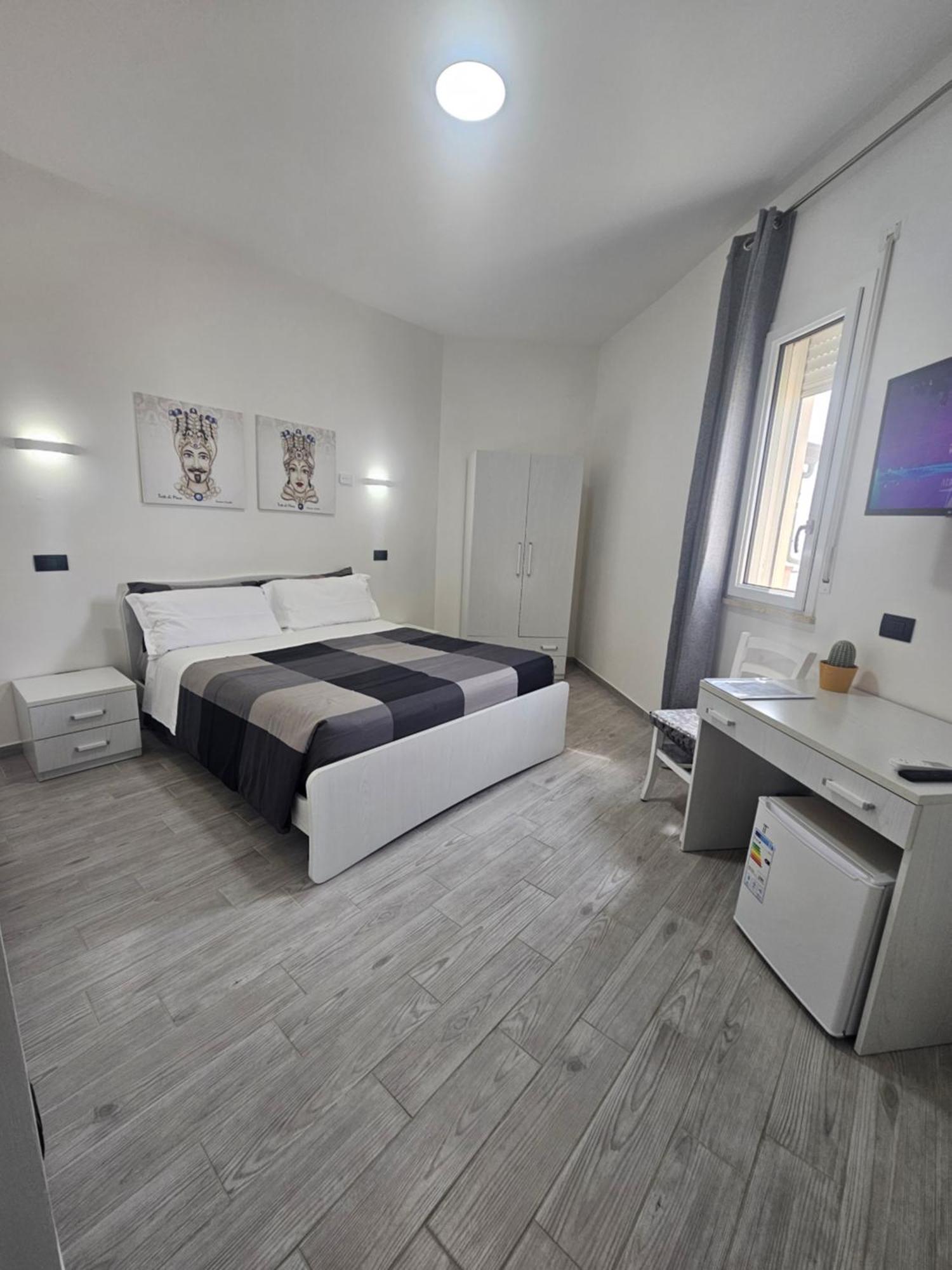 Frontemare Locazione Turistica Hotel Porto Empedocle Eksteriør billede
